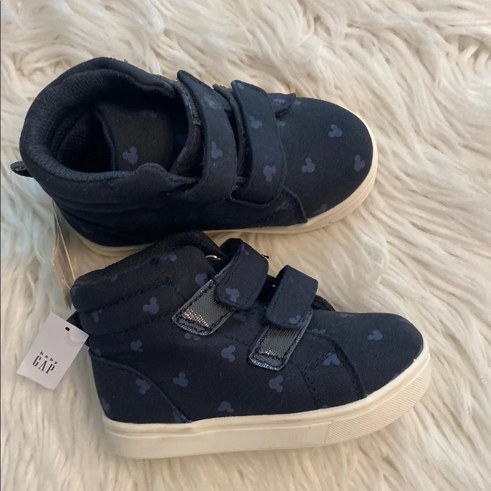 GAP Blue High-Top Sneakers with Velcro Straps size 7 brand new with tag